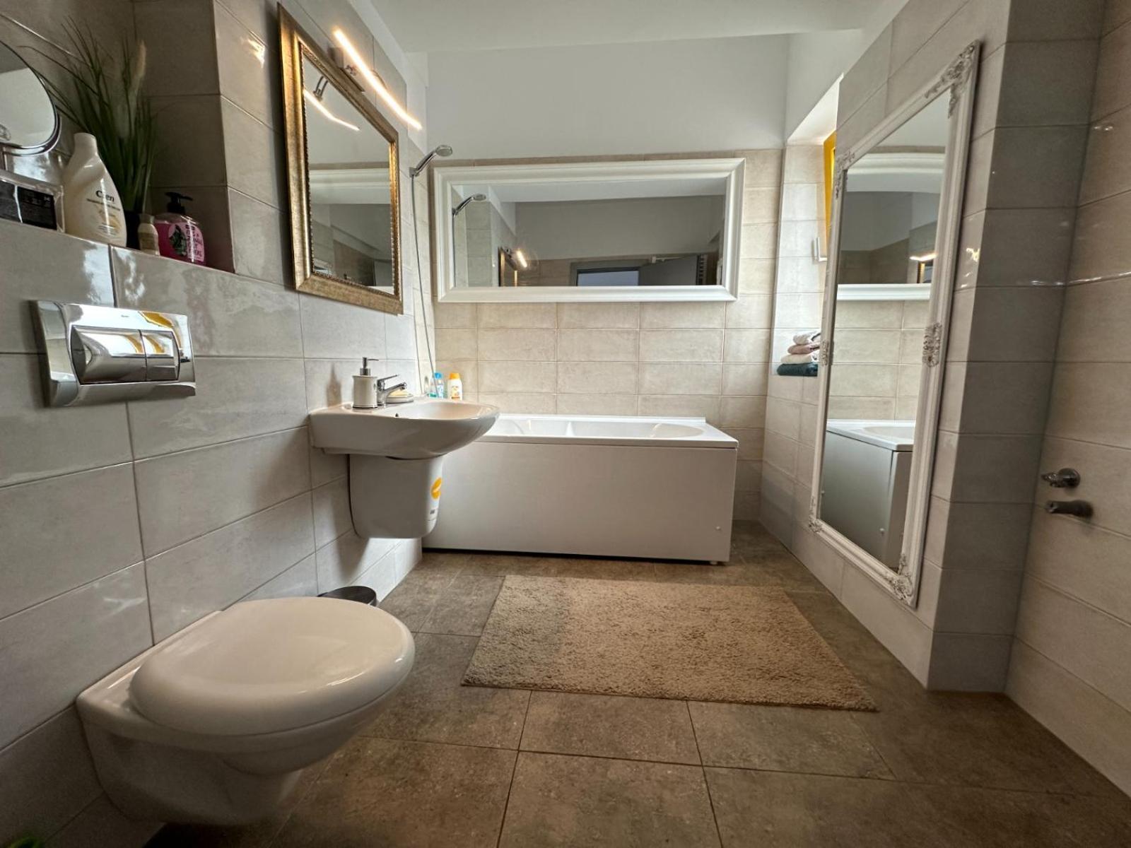 דירות באקאו Downtown "Rendez-Vous" Luxury מראה חיצוני תמונה